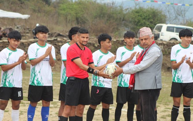 अध्यक्ष कपसँगै १६ औँ वाका कप फुटबल प्रतियोगिता उद्घाटन