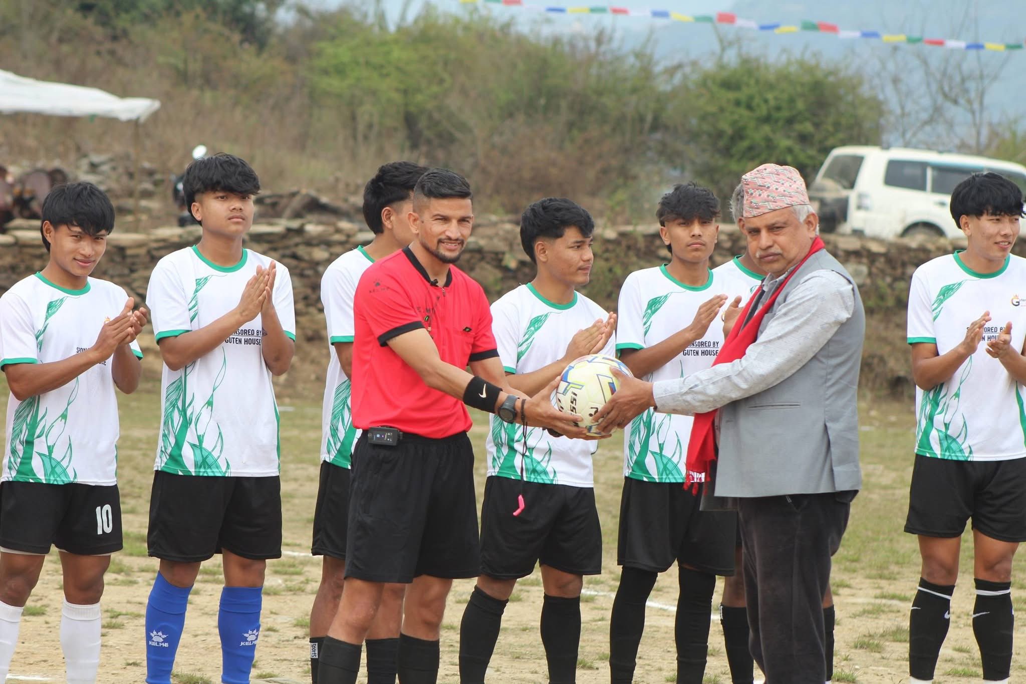 अध्यक्ष कपसँगै १६ औँ वाका कप फुटबल प्रतियोगिता उद्घाटन